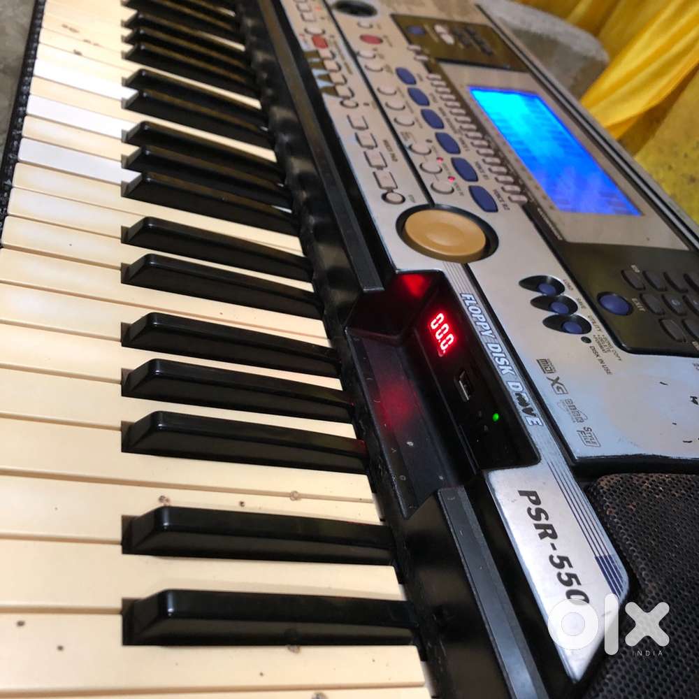 Yamaha Psr 550