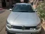 Volkswagen CrossPolo 2015 Diesel 106000 Km Driven