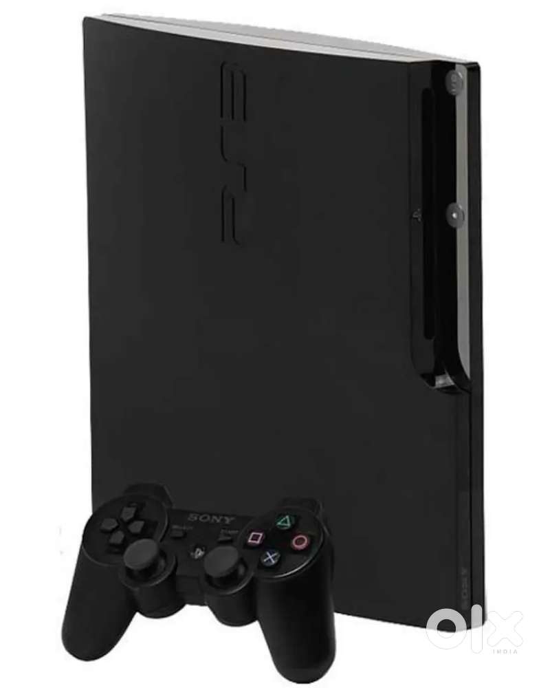 PS3 Used console with 3 controllers
