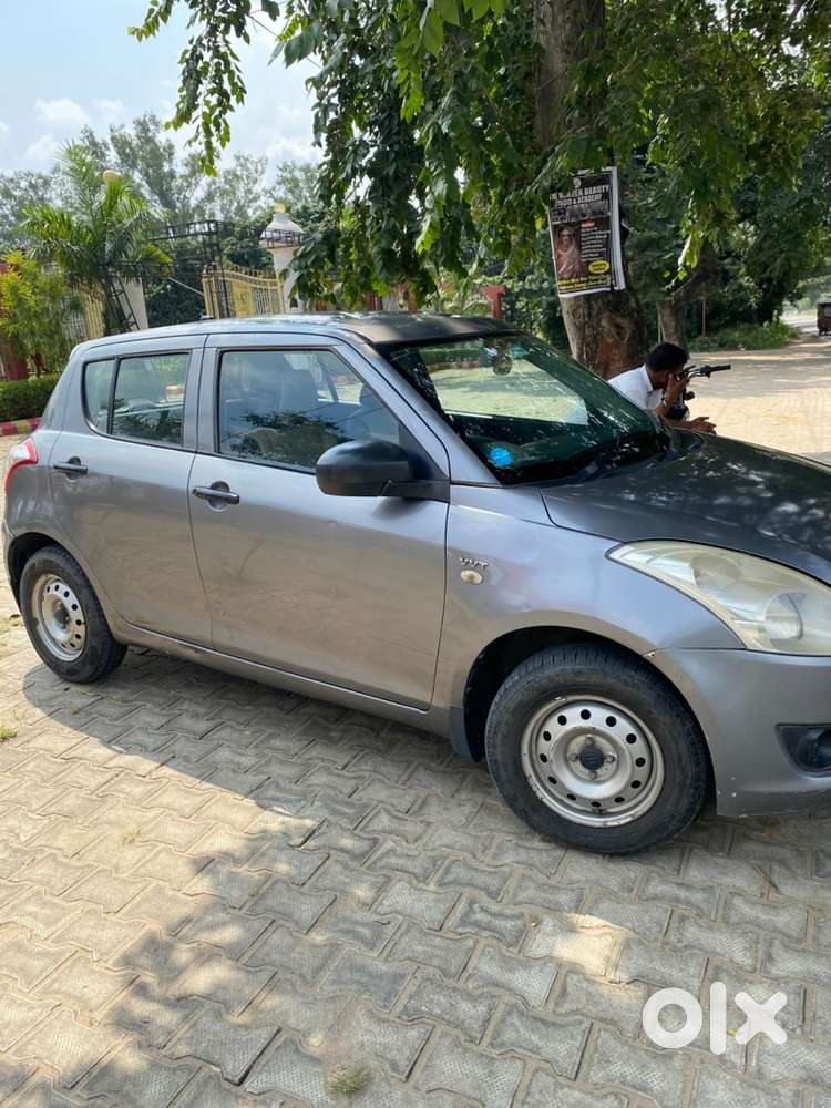 Maruti Suzuki Swift 2012 Petrol 65000 Km Driven