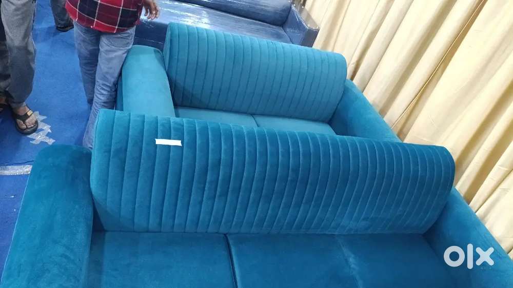 Luxurious design model 3+1+1 seater sofa set available in starf furnit