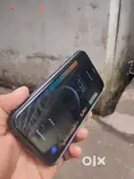 Iphone 11 good candtion 64 gb