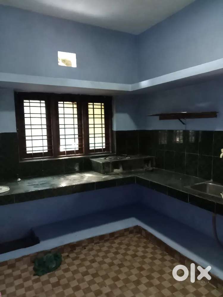 Near bio park near thonnakkal road side ground floor