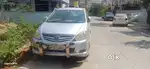 Toyata innavo car
