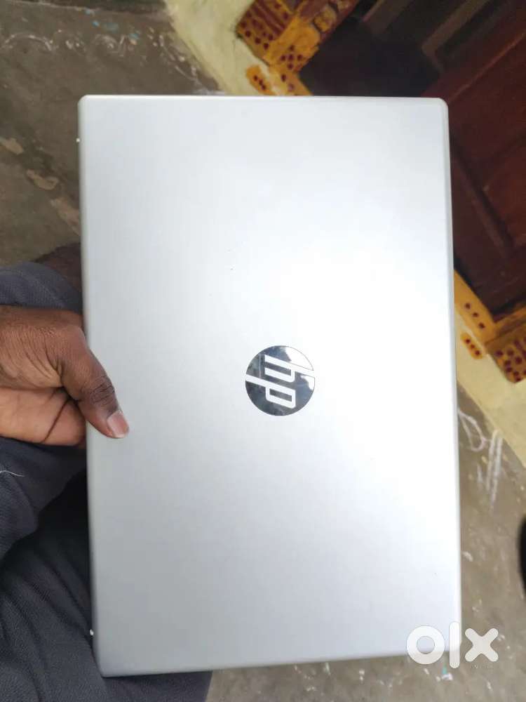 HP laptop i5