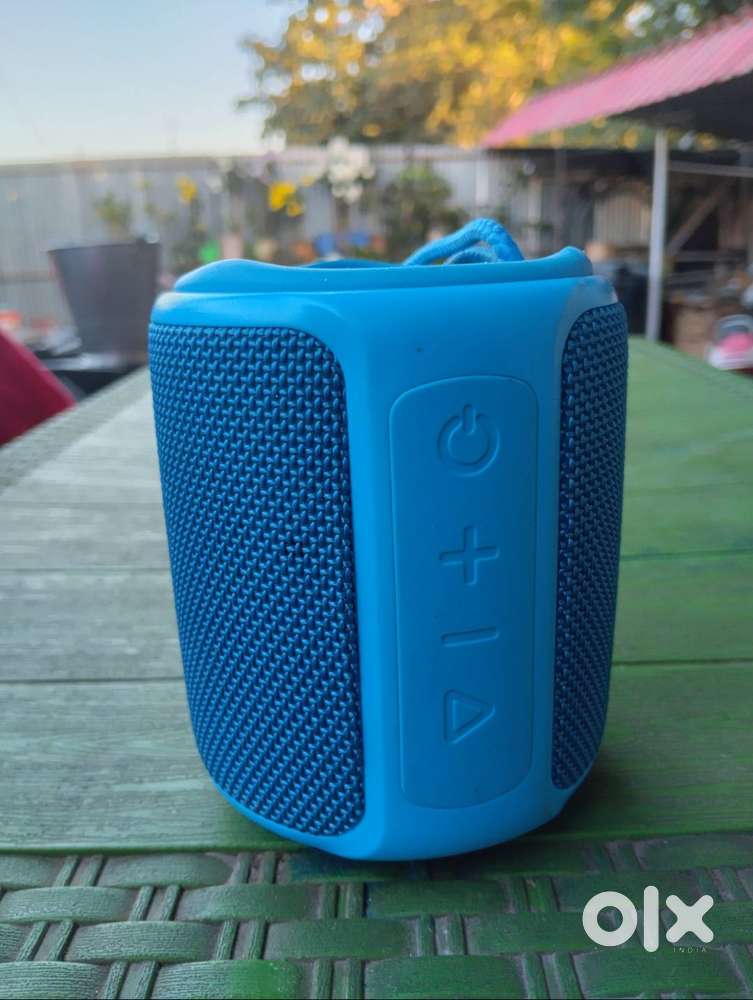 Boat stone 352 bluetooth speaker on sell