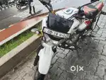 Bike ke condition bahut acha he one handed bike he