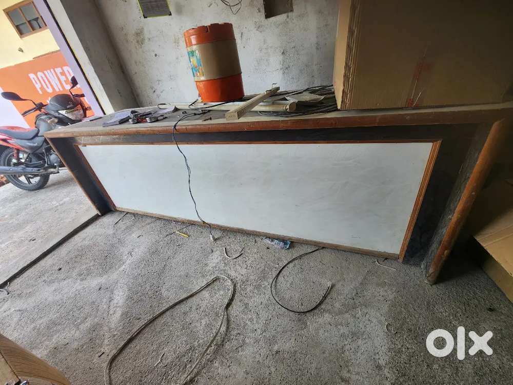 Office and shop counters for sale negotiable big tables