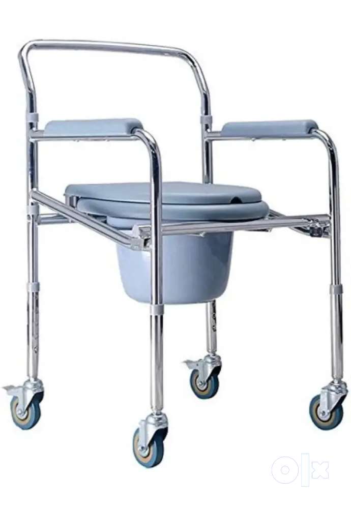 Toilet seater for aged and patients