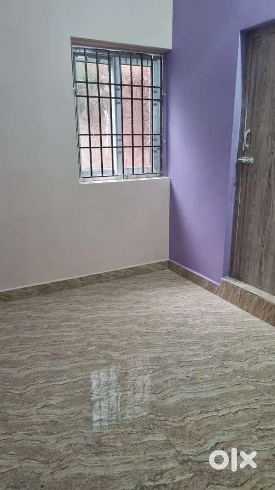 Ground floor portion