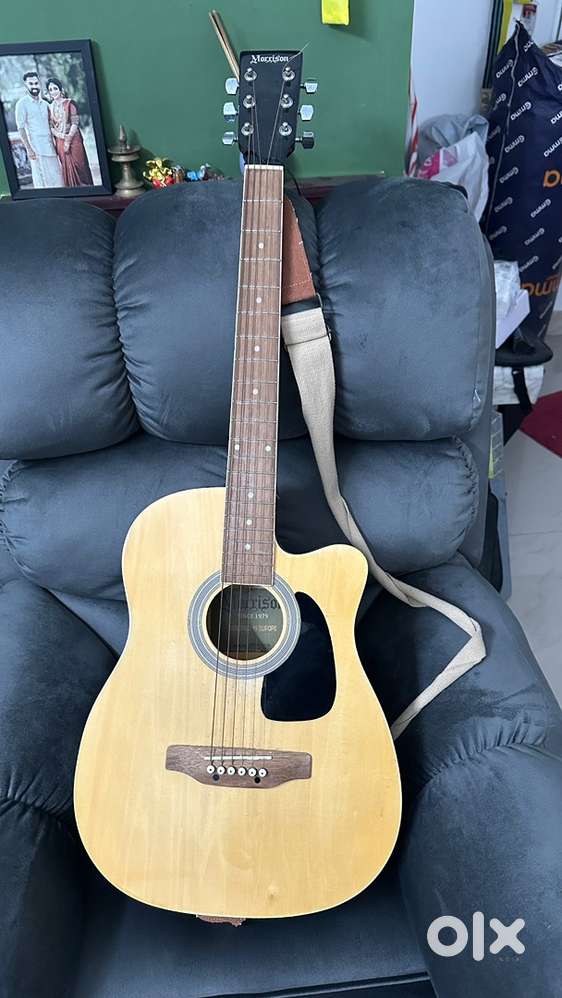 Guittar for sale