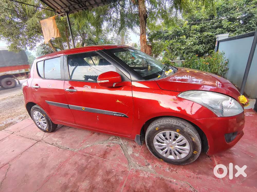 Maruti Suzuki Swift 2012 Diesel 135000 Km Driven,