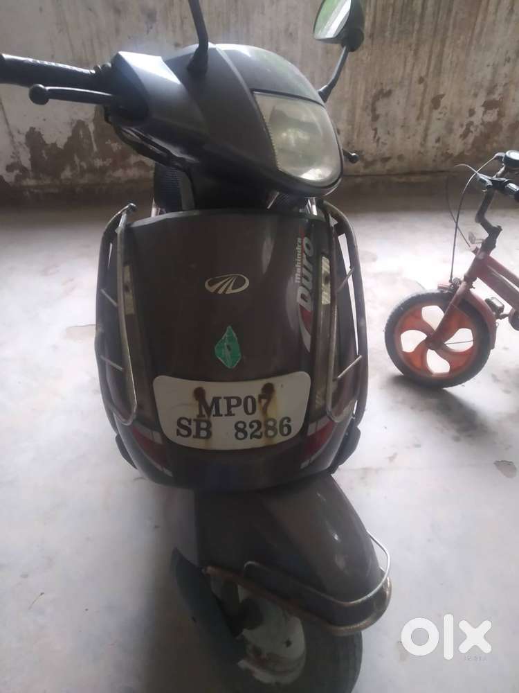 Scooty mahindra duro in good condition