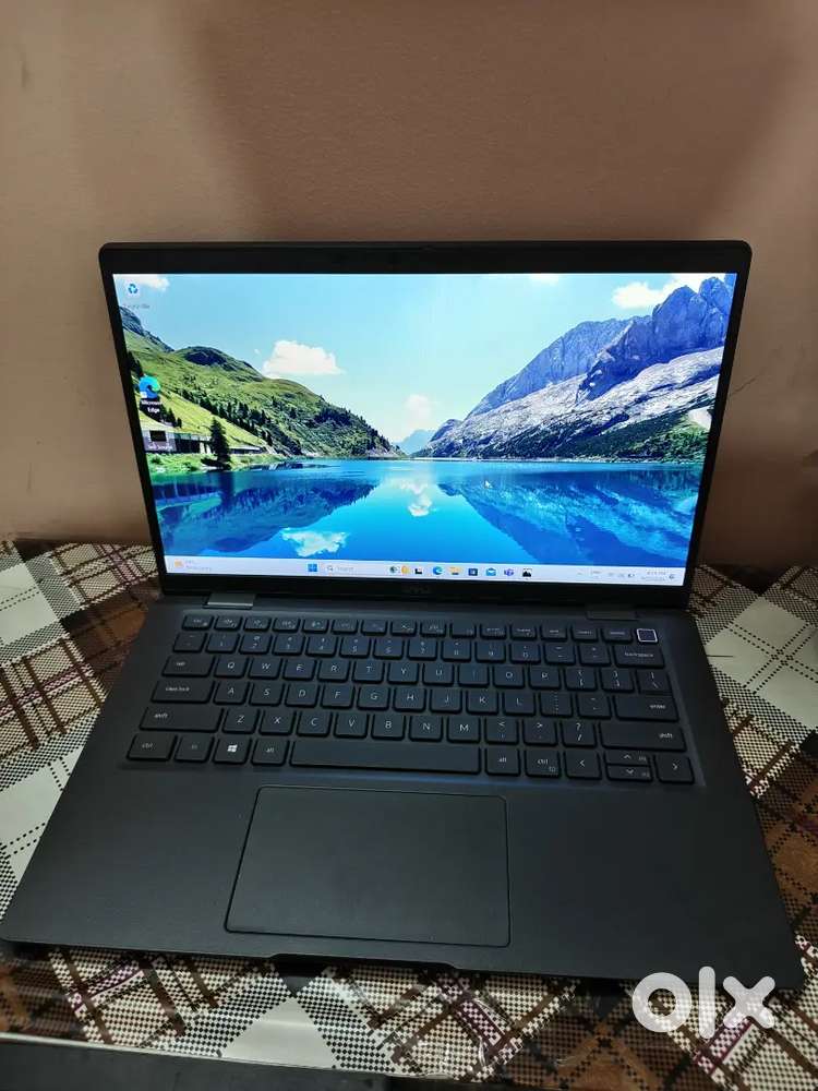 Dell laptop 7420 i7-11thgen 16gbram 256gb ssd