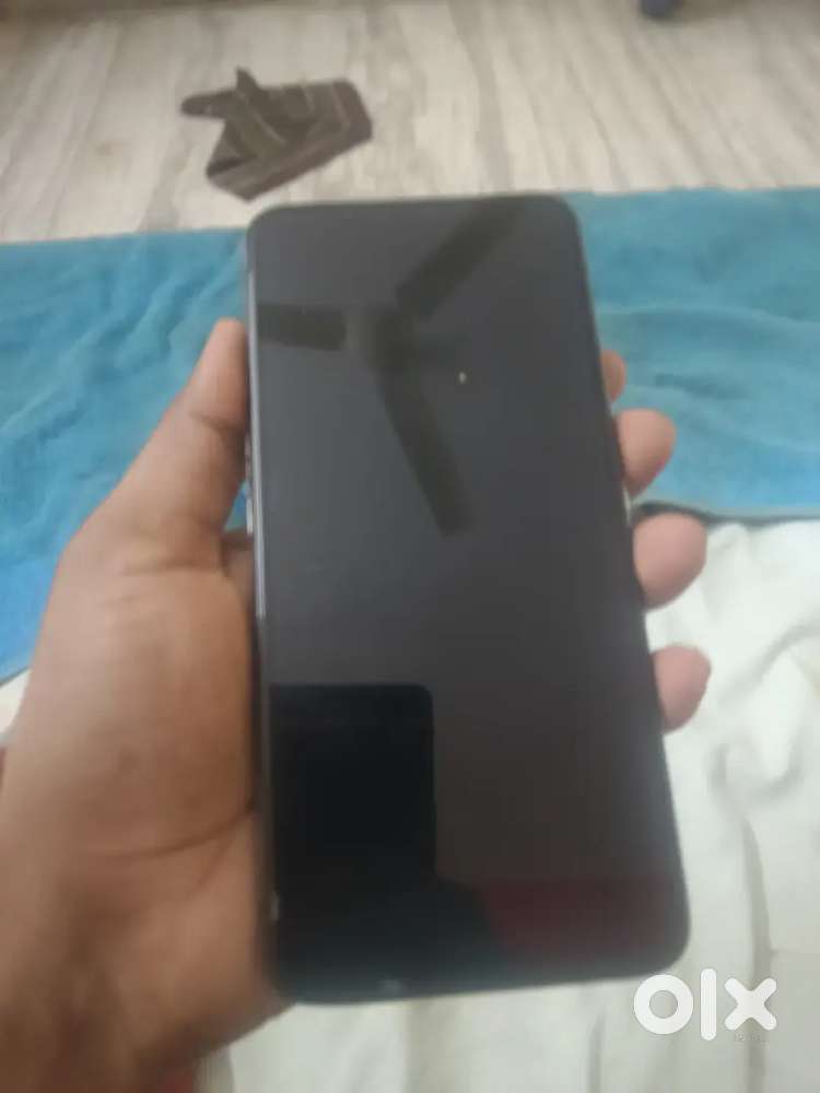 Oppo reno f2 6gb ram 256gb