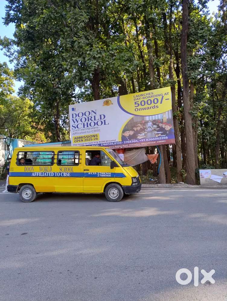 Tata winger good condition sahastradhara crossing dehradun uttrakhand