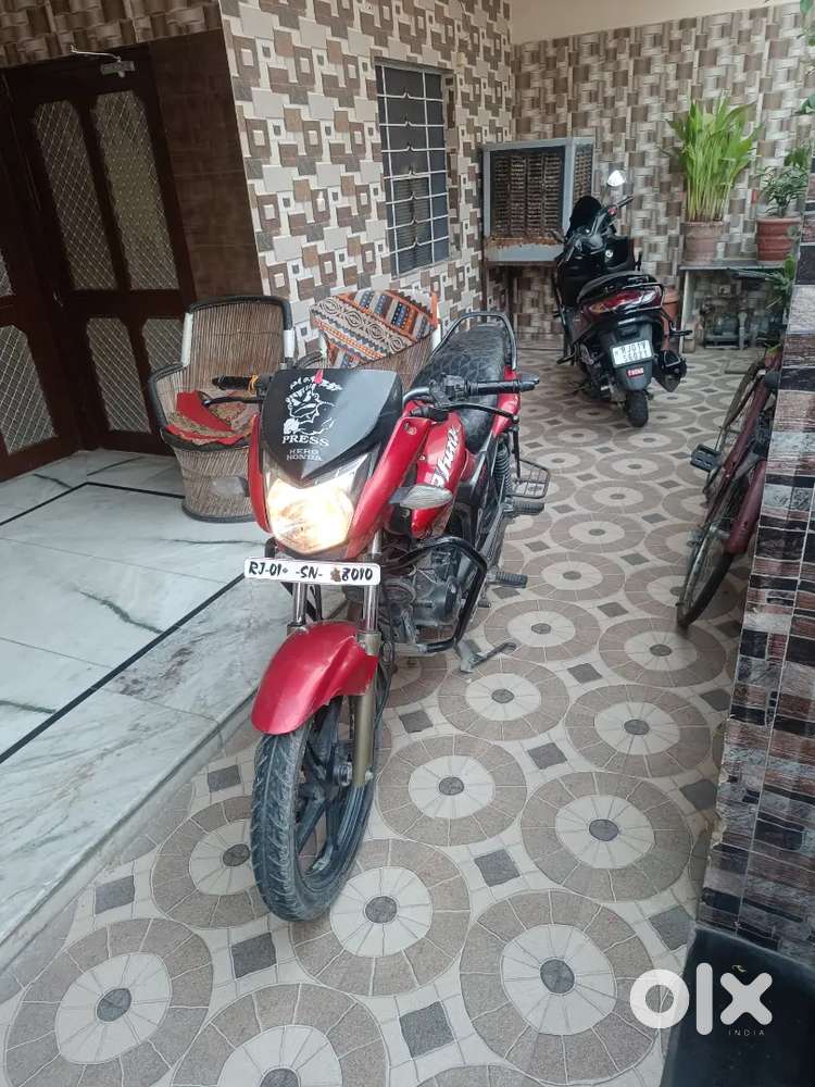 Hero Honda Hunk 2011