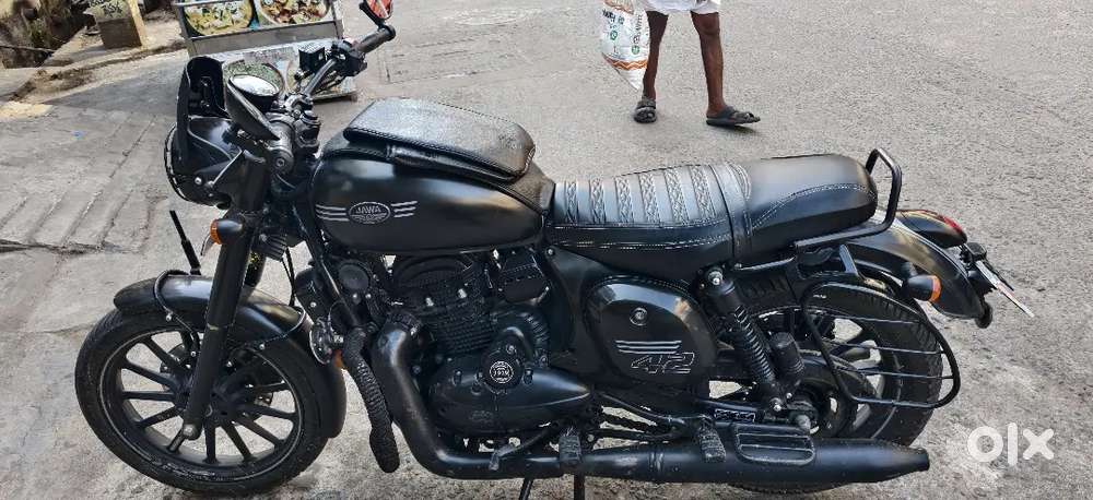 Jawa 42 urgent sale