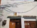 Ye makan Varanasi city  se 2km , Dindayalpur nakhighat sagun lawn k ps