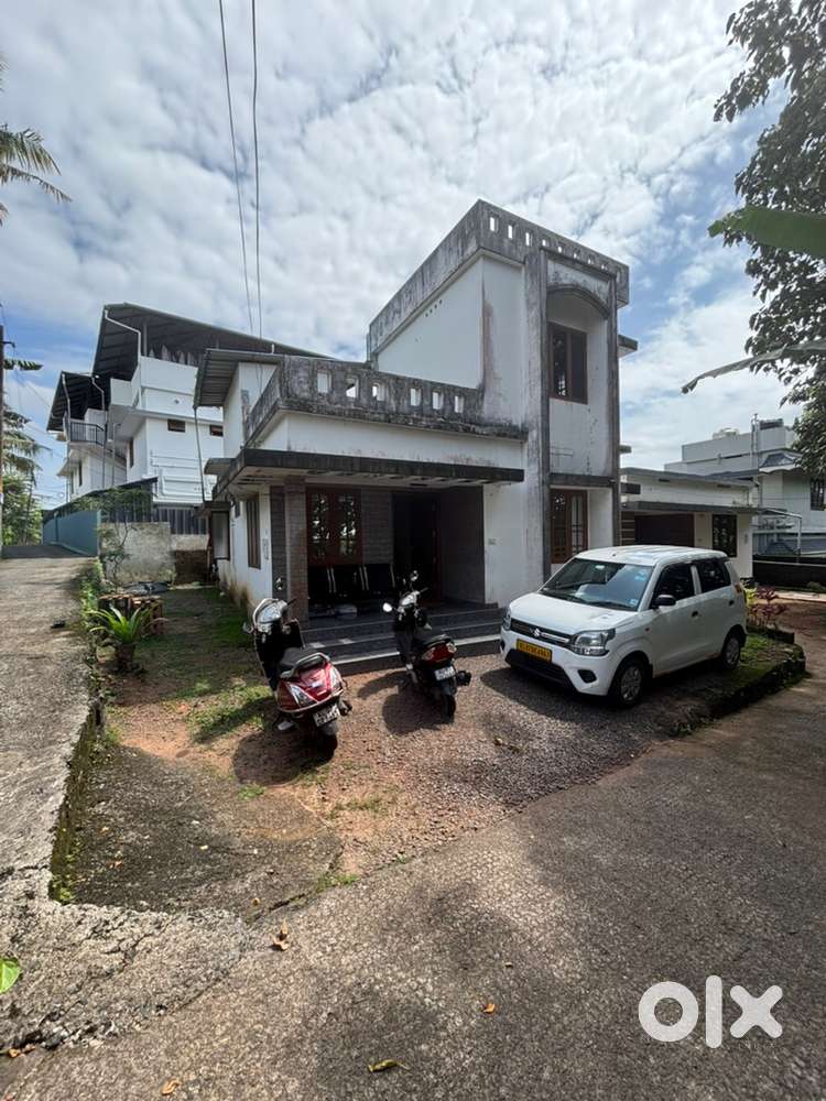 House for sale in Kangarapady