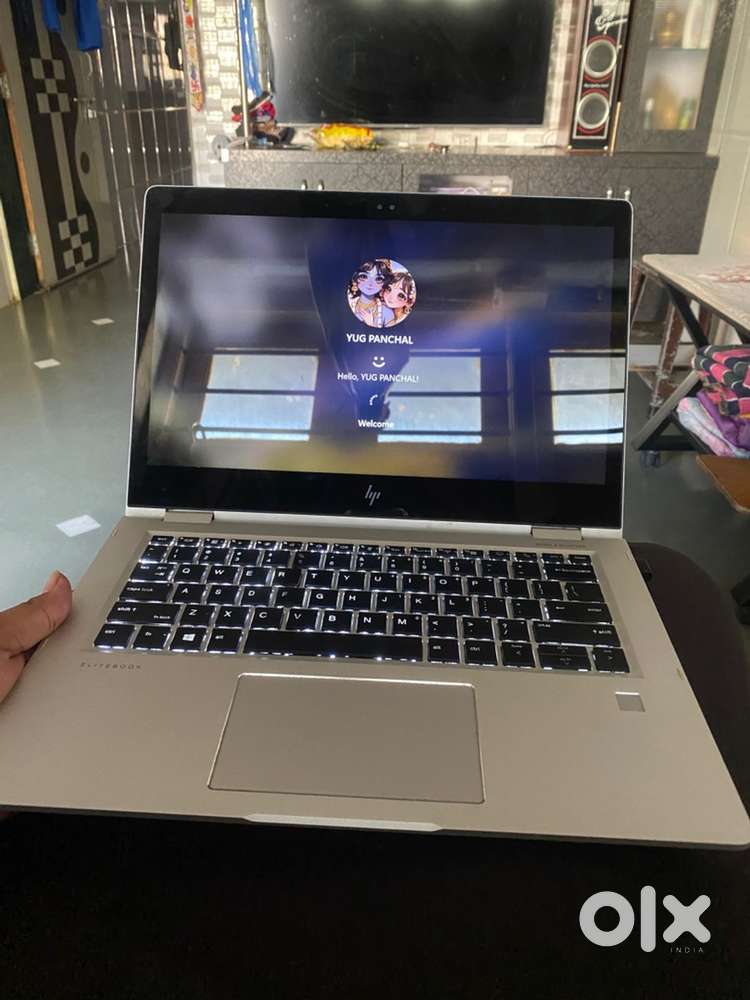 Hp elite book series 1030 x360 8 gb ram 256 gb ssd