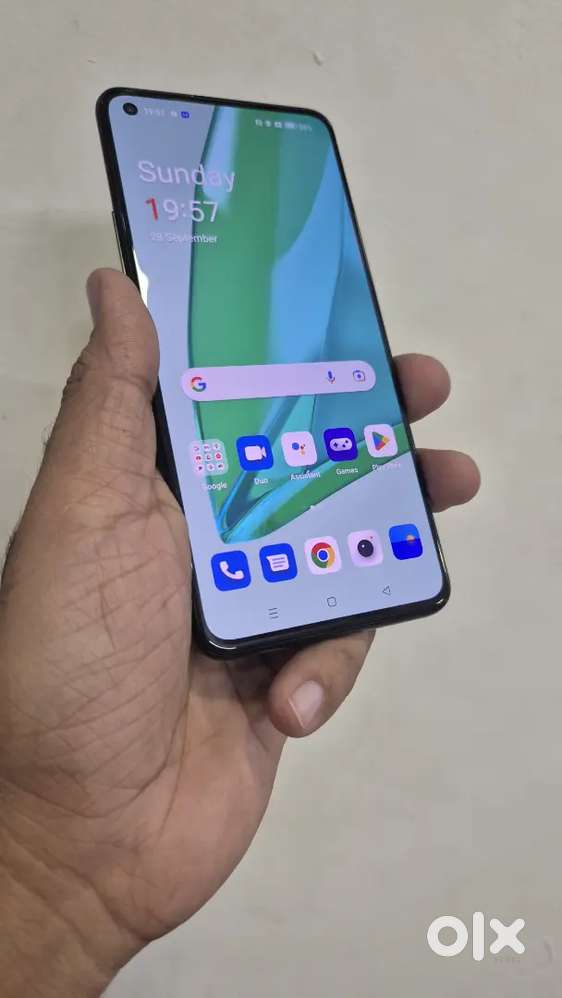 Oneplus 9r 128gb/8gb 5G in excellent condition