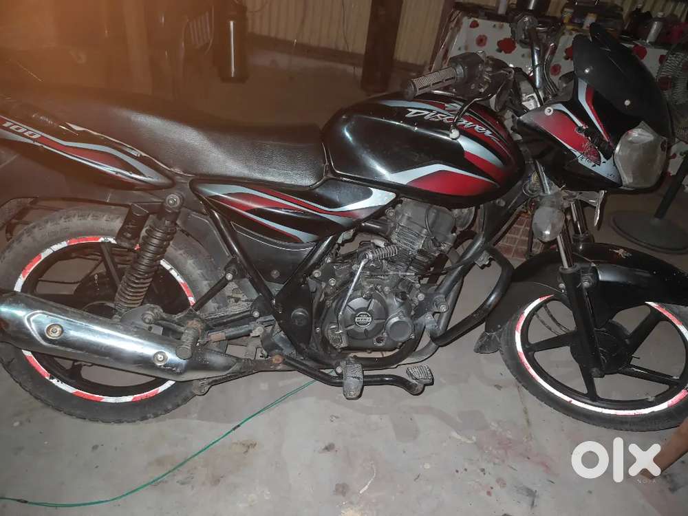 Bajaj Discover 100