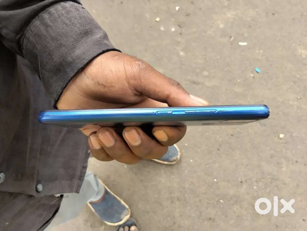 Realme c12 conditions He mobile good