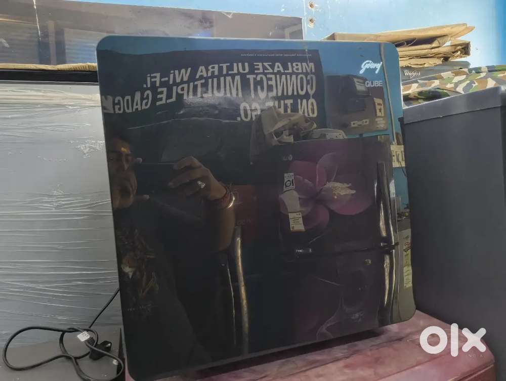 Godrej qube mini fridge for sale excellent runing condition 30litre