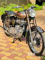 Vintage Royal Bullet