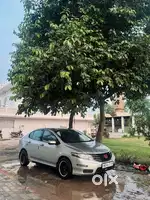 Honda City 2010 CNG &petrol Good Condition