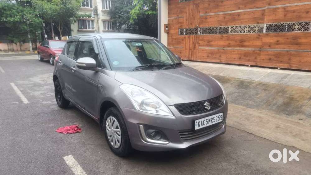 Maruti Suzuki Swift VXI, 2015, Petrol