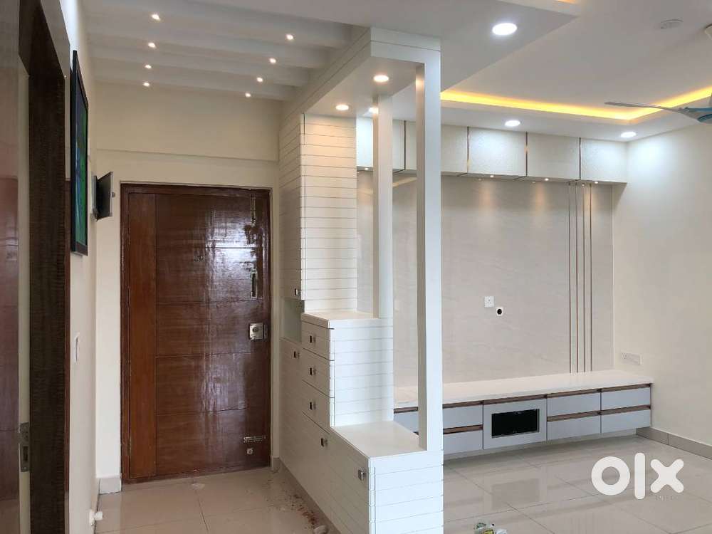 3 BHK Flat on Rent at Mahaveer Ranches