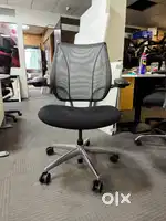 Human Scale Boss Office Chairs