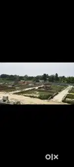 Noida  (Pari Chowk), Gated society 1KM from Metro – Loan Available