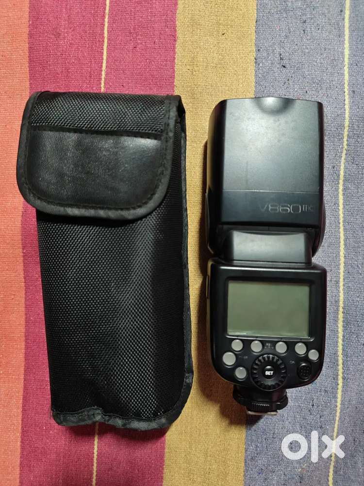 GODOX Ving V 860 II TTL Li-Ion Flash Kit for Canon Cameras (Black)