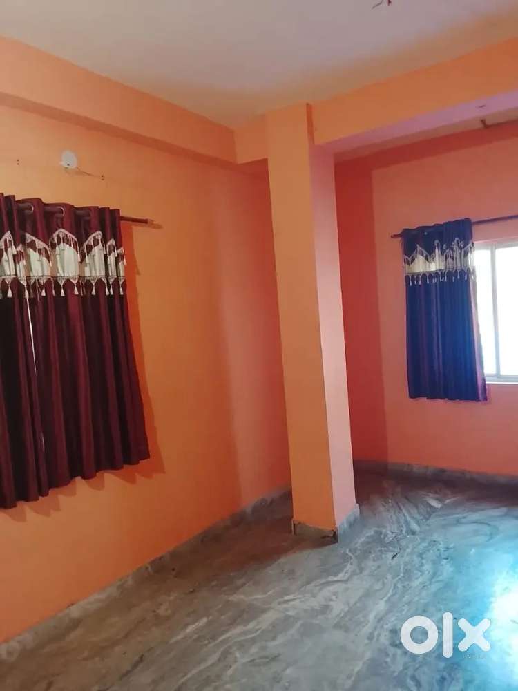 Want to rent 2 bhk flat near mukundapur area bachelor allowed