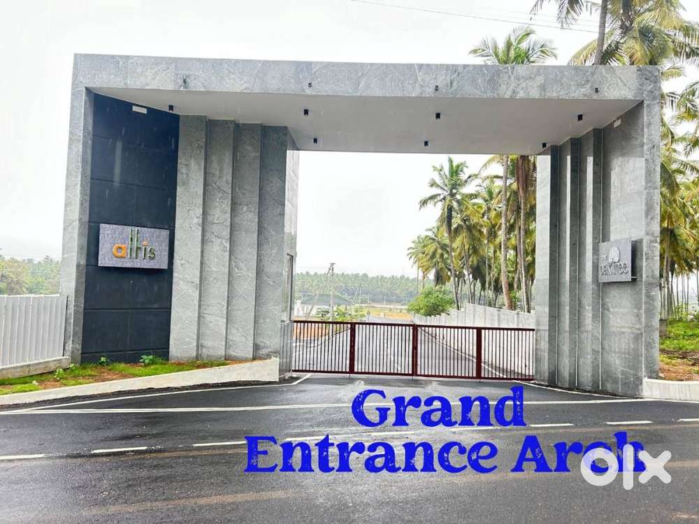 (4.3 Km from  Annai Meenakshi College  road  the oaktree madukkarai