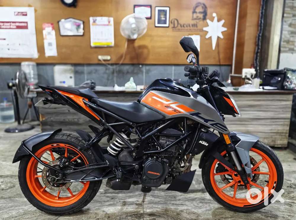 KTM DUKE 200 2023 FOR SALE ( PAY 50000 AND GET IT IN EMI )