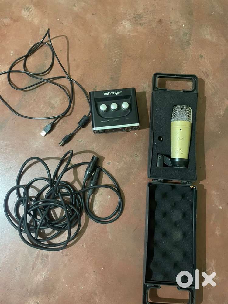 Behringer C-1 Studio Microphone with Audio Interface & Cables