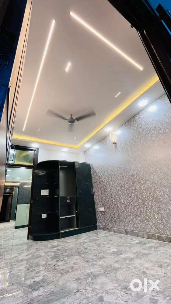 “Elegant 3BHK in Prime Location – Stylish Living Ke Saath”