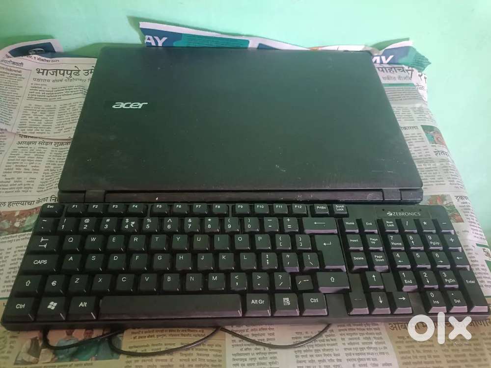 Acer e1 sath hi me charger aur keyboard bhi milega