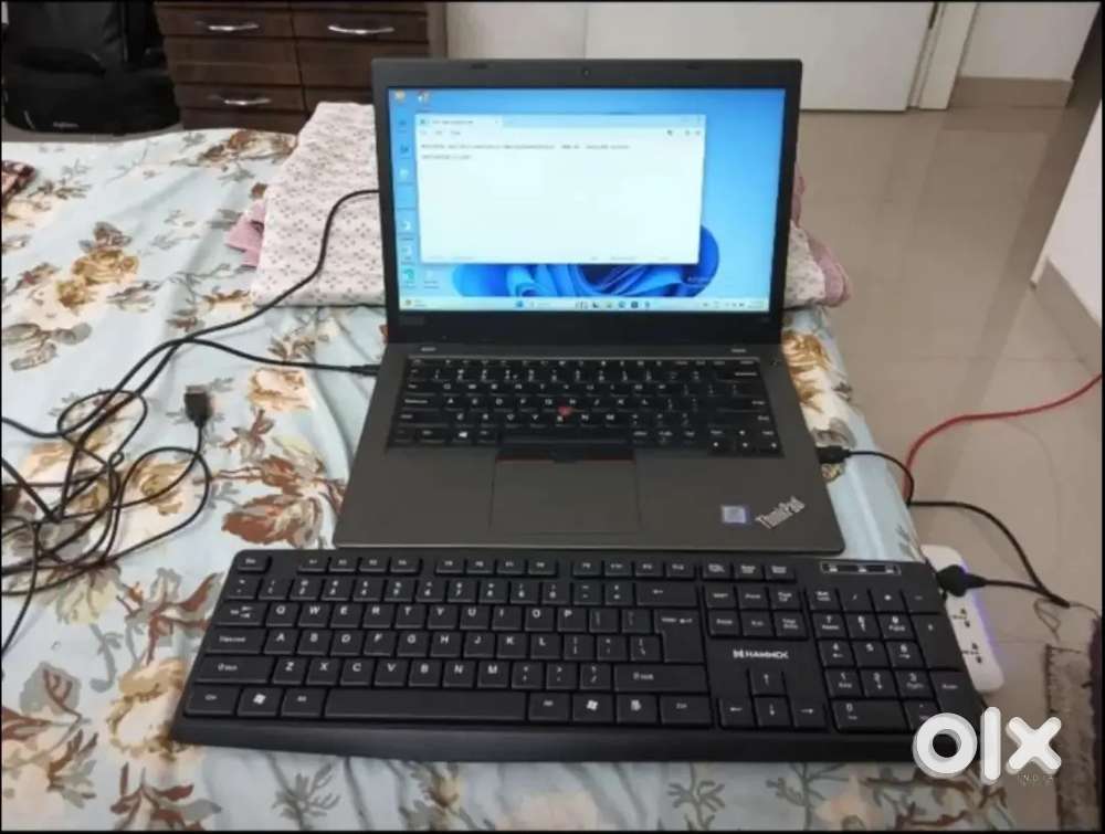 Lenovo laptop (i5 8GB RAM , 256GB memory)