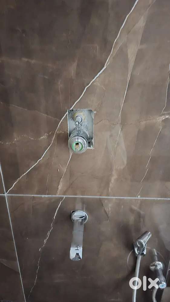 EXPERIENCED PLUMBER REQUIRED