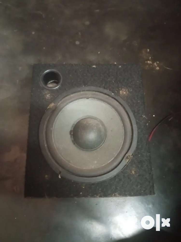 6inch 2speaker and box for sale 600