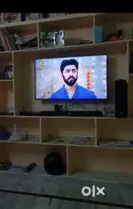 SAMSUNG TV 43INCH