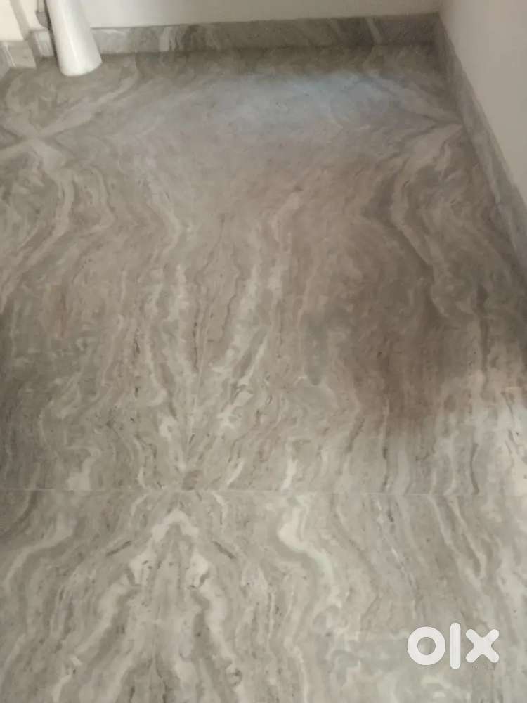 2 BHK RESALE FLAT FOR SALE