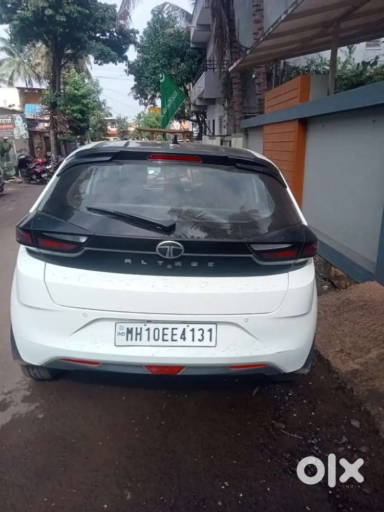 Driver and Watchman ड्रायवर आणि वॉचमन