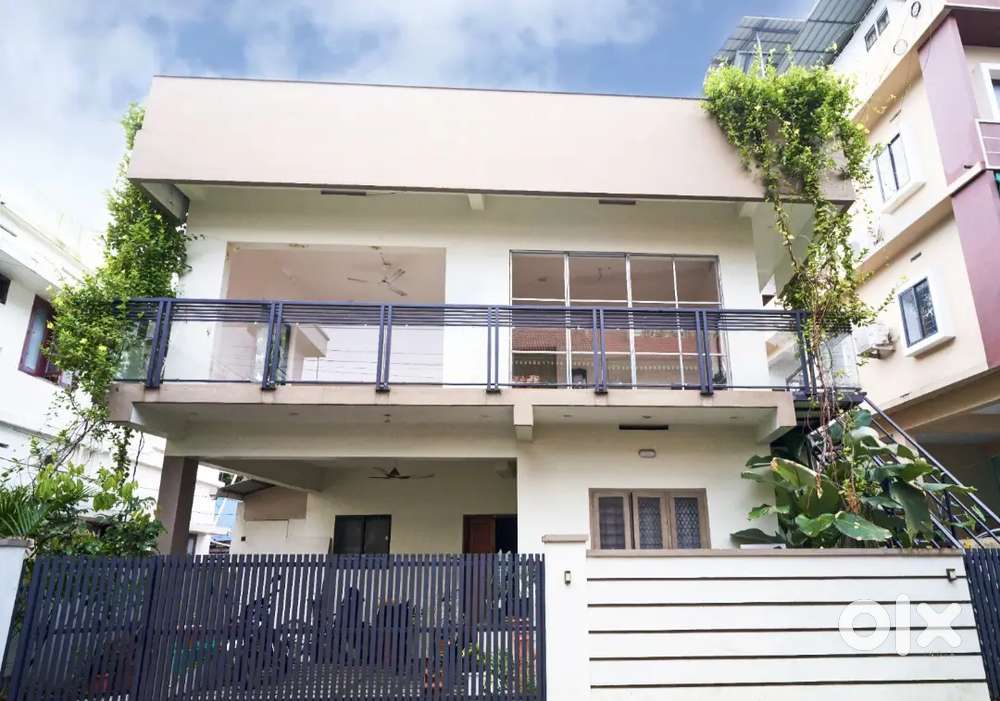 Two office or shop space for RENT