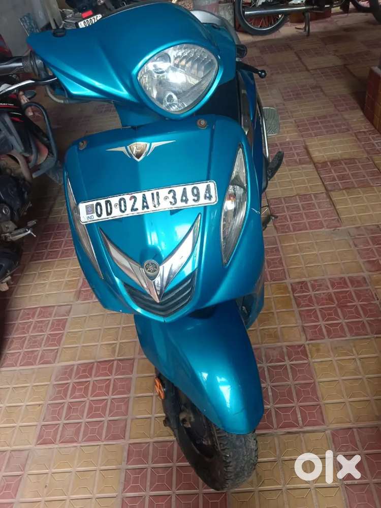Well maintained Scooty with personal used in City Only